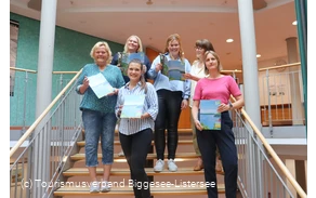 Imagebroschüre Gruppenbild englisch