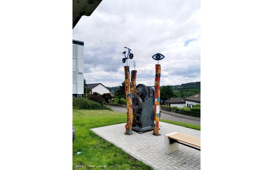 Scheuerpfahl Mensch, Maschine, Kultur