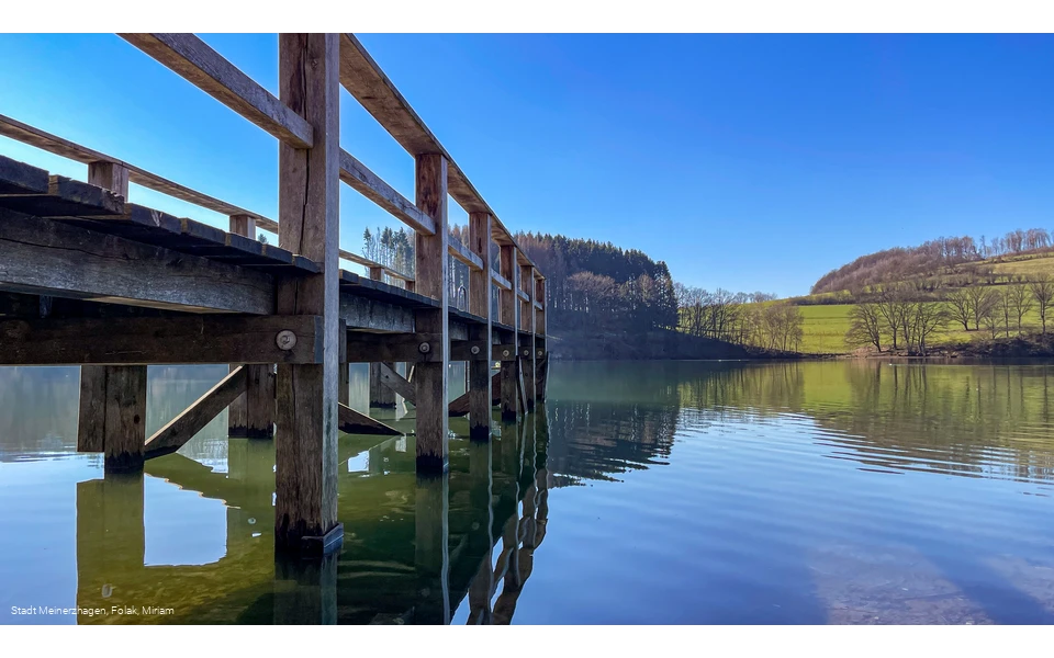Badesteg an der Badestelle Hunswinkel, Listertalsperre