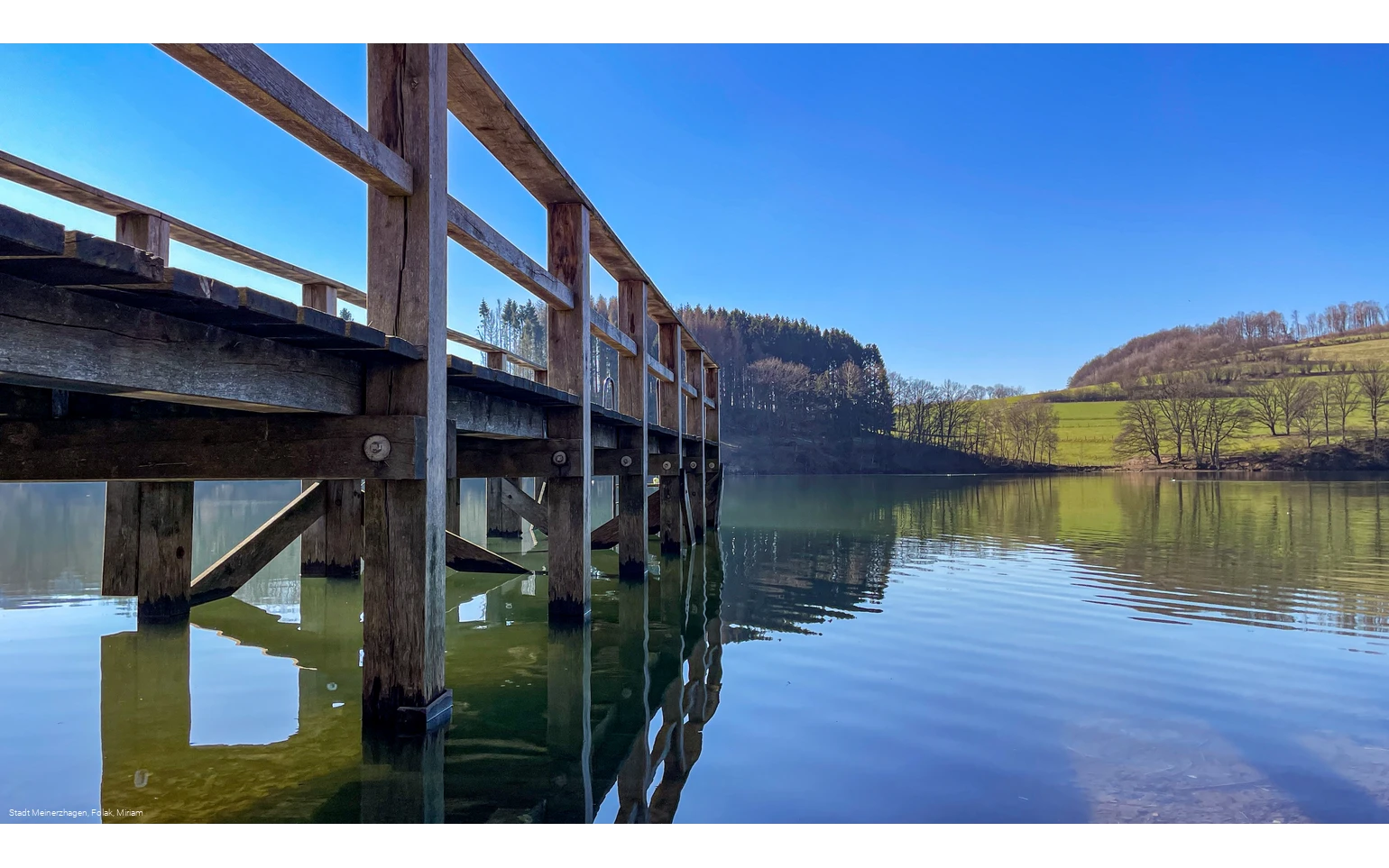 Badesteg an der Badestelle Hunswinkel, Listertalsperre