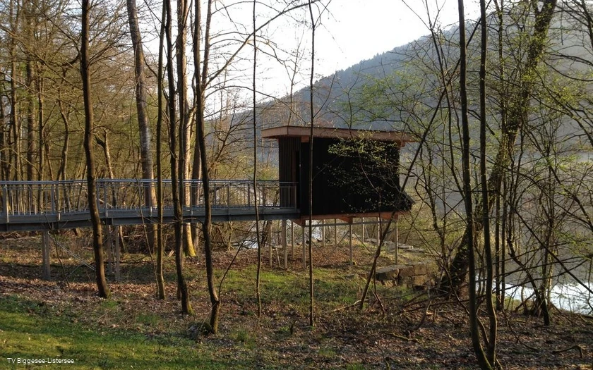 Vogelbeobachtungsstation 1