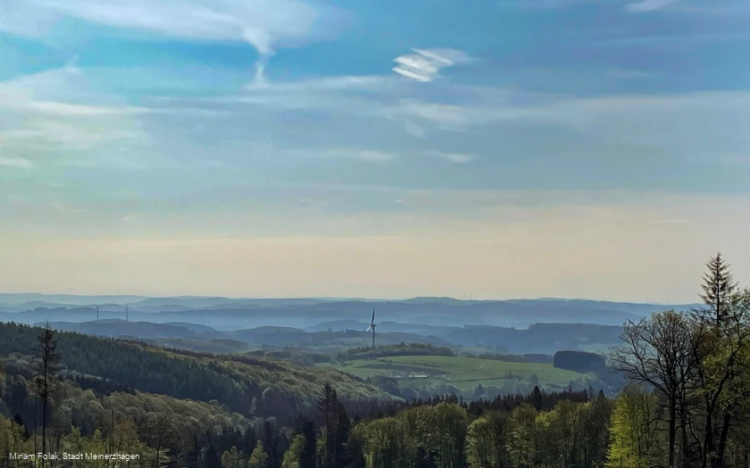 Ausblick vom Ebbegebirge ins Tal