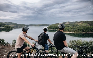 Fahrradtour um den Biggesee und Listersee