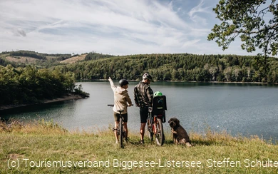 TVBL Familie mit Fahrrad