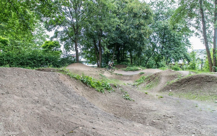 Kurven und Wellen sorgen für viel Spaß