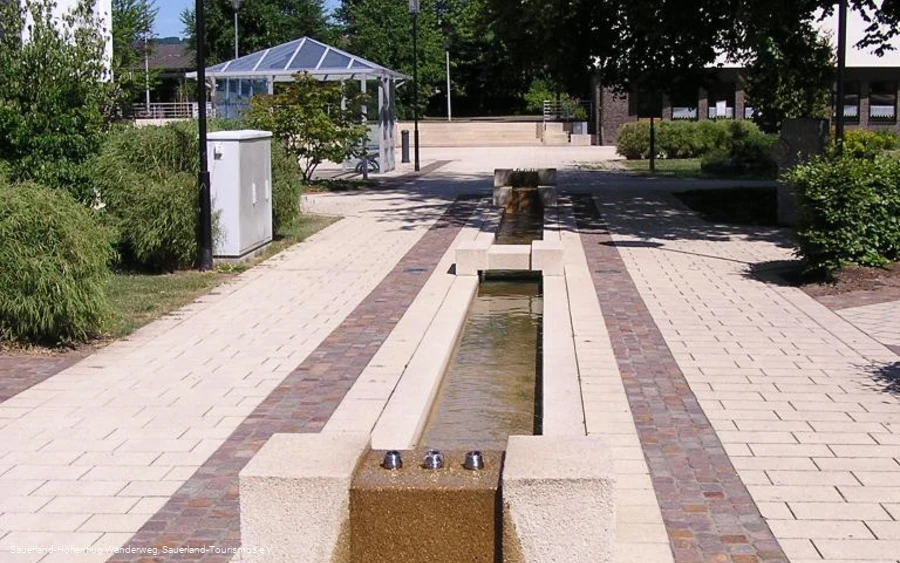 Augustinusplatz in Neu-Listernohl