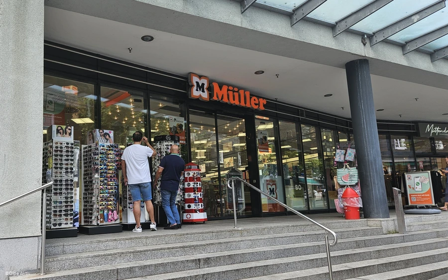 Müller1.jpg