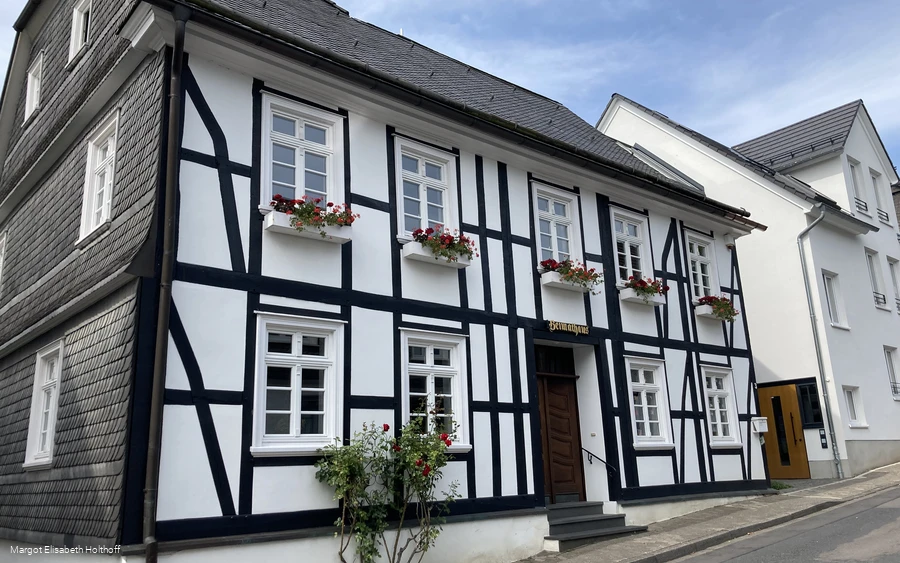 Heimathaus.jpg