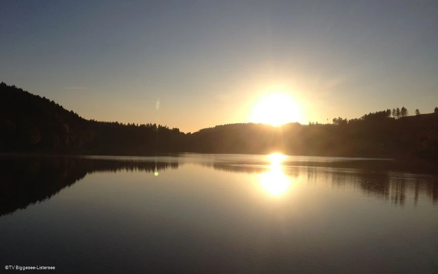 Sonnenuntergang am Listersee
