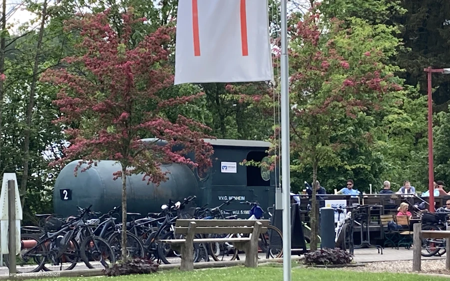 Hützemerter Bahnhof 2.jpg