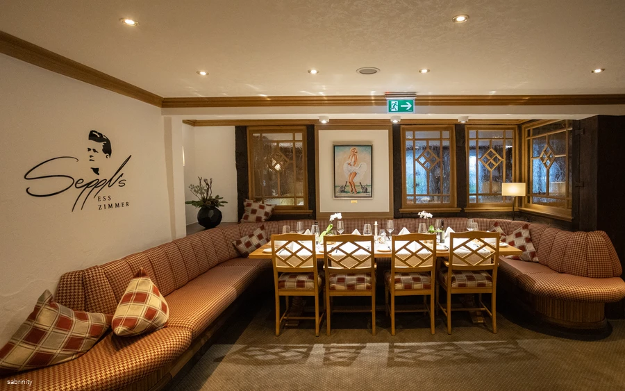 Romantik Hotel Platte - Restaurant Stammtisch - © sabrinity – CC-BY-SA.jpg