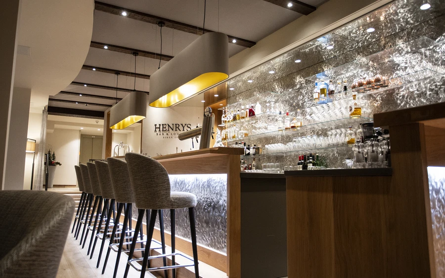 Romantik Hotel Platte - Bar Henrys - © sabrinity – CC-BY-SA.jpg