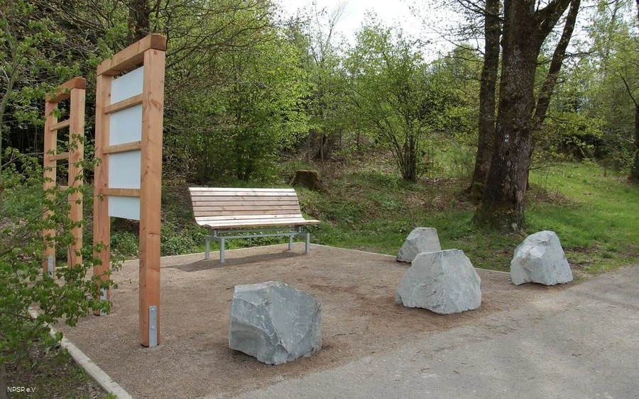 Rastplatz am Wanderparkplatz Heed