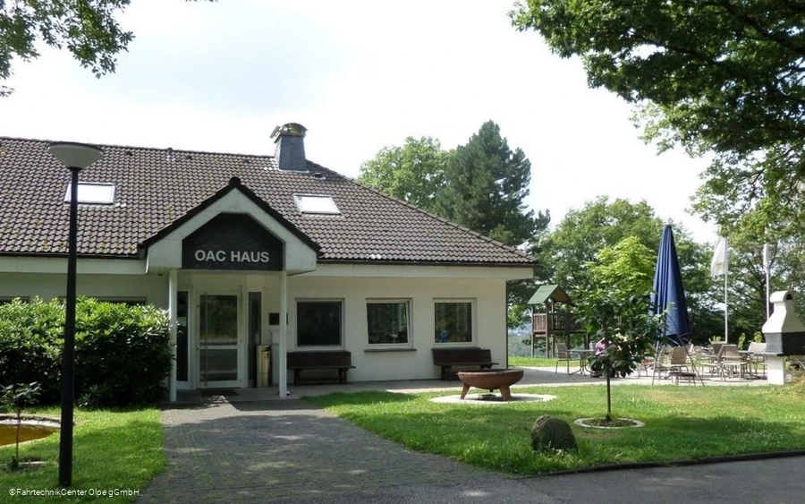 Clubhaus.jpg
