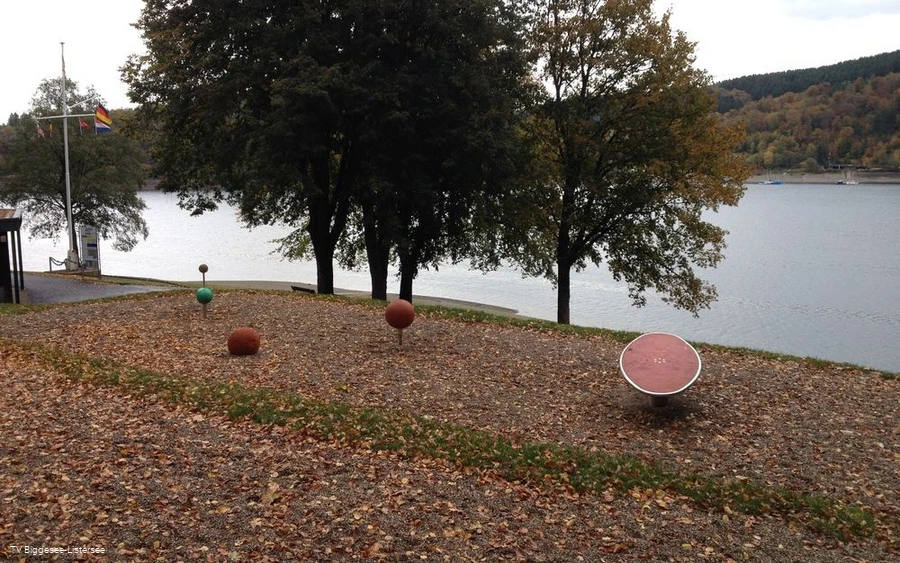 Bewegungsmeile an dem Biggesee 9