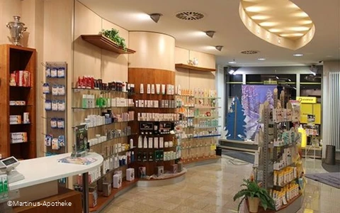 Martinus Apotheke Innenansicht.jpg