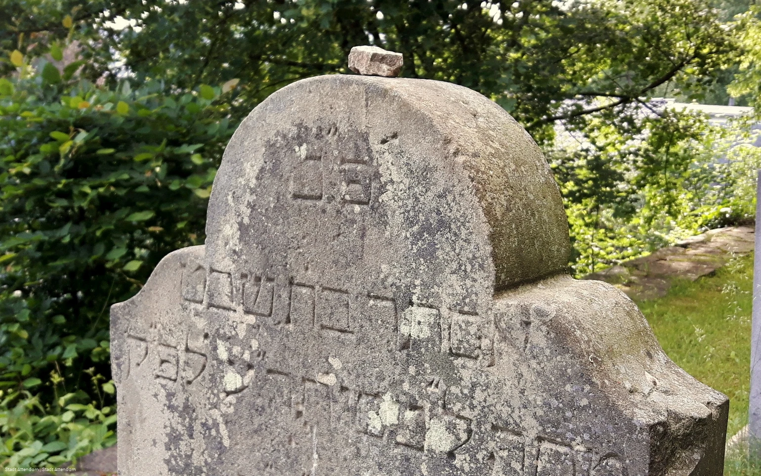 Grabstein Jüdischer Friedhof
