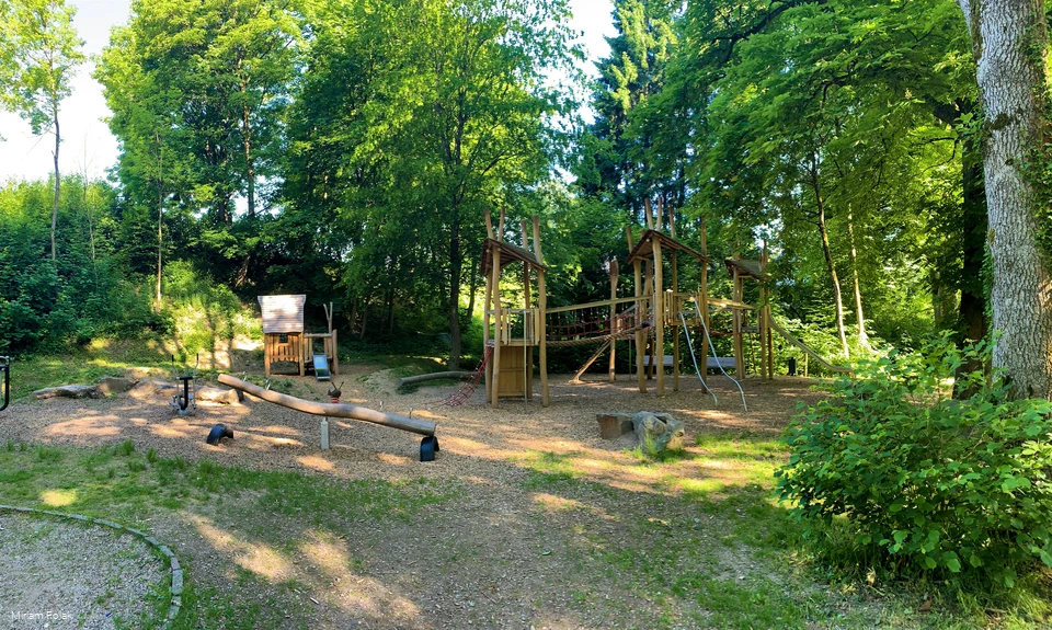 Baumhausspielplatz im Volkspark Meinerzhagen