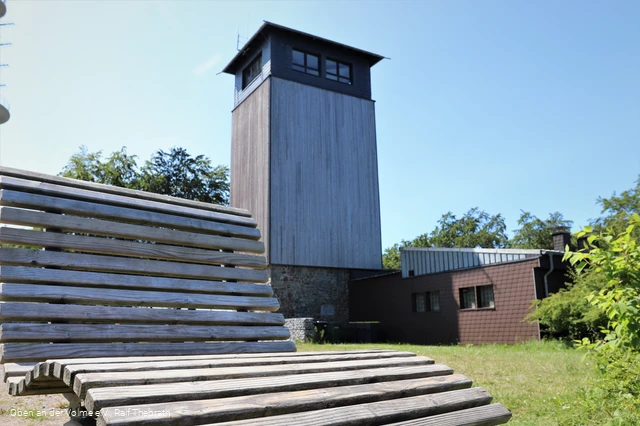 20200624 Robert-Kolb-Turm (c) Ralf Thebrath, Oben an der Volme.JPG