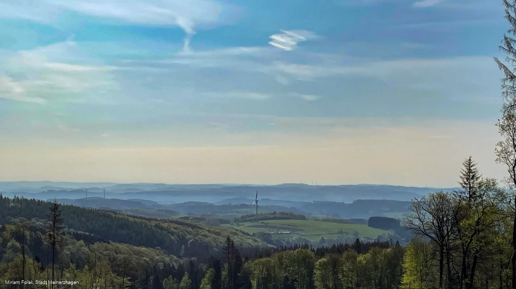 Ausblick vom Sauerland Höhenflug aufs Tal
